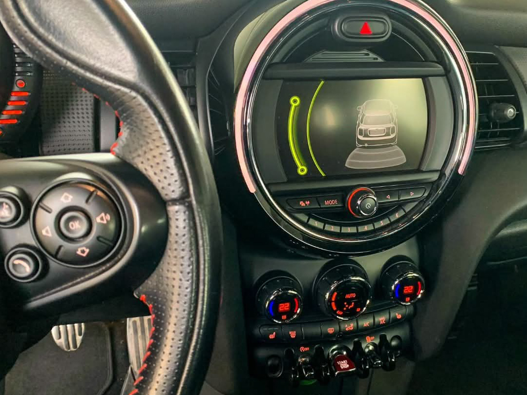 
								Mini Cooper D JCW full									