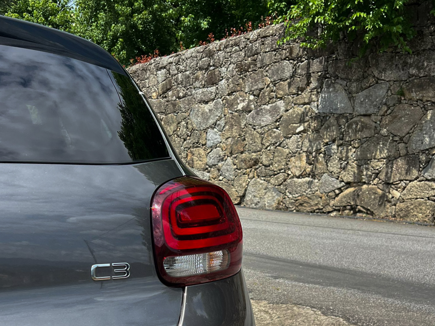 
								Citroën C3 PureTech full									