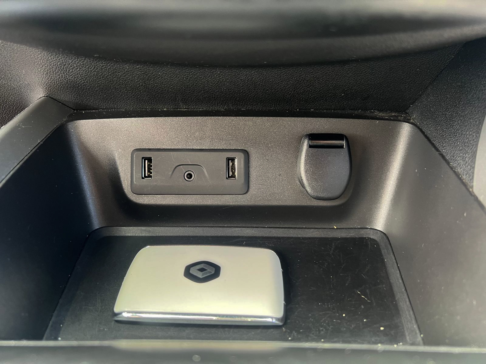 
								Renault Kadjar Bose Edition full									