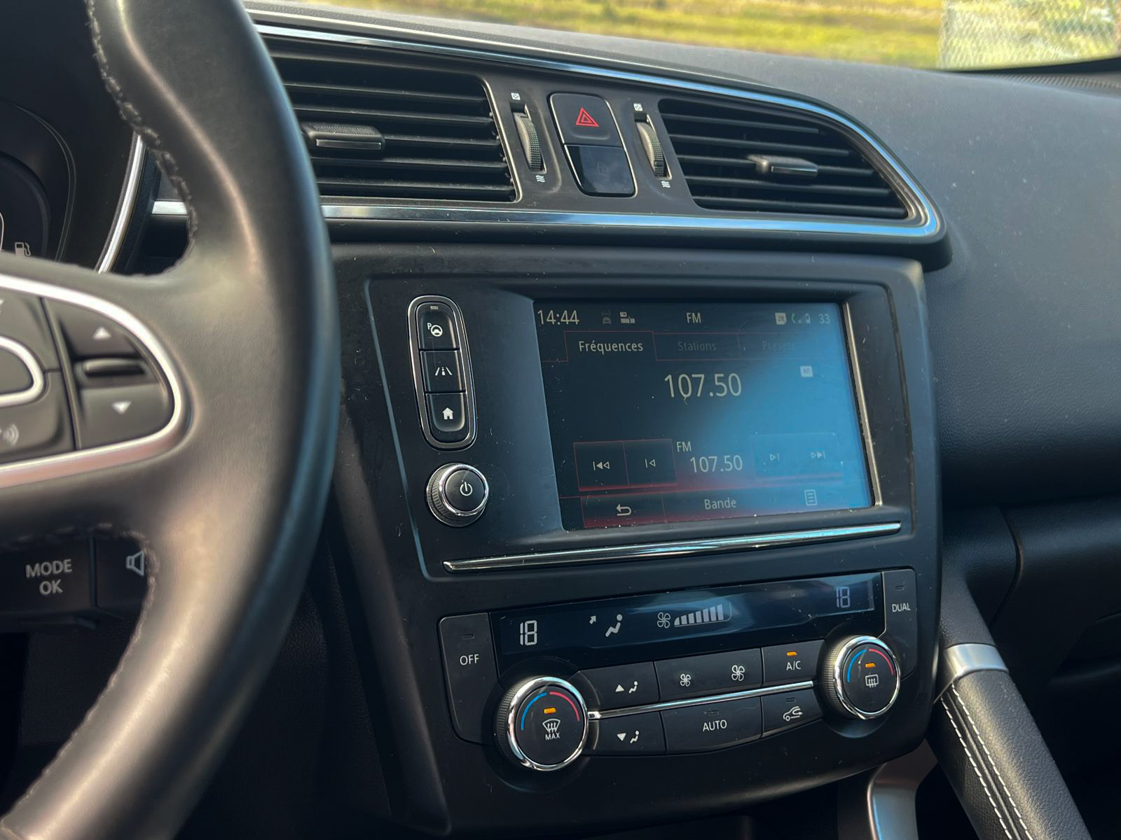 
								Renault Kadjar Bose Edition full									