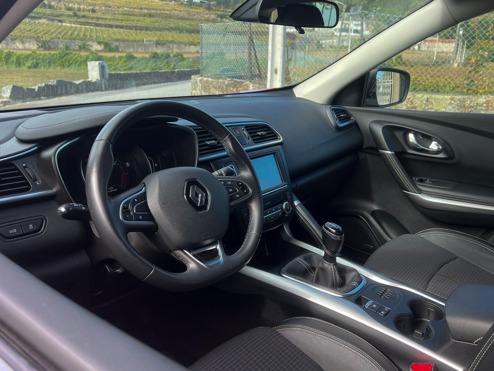 
								Renault Kadjar Bose Edition full									