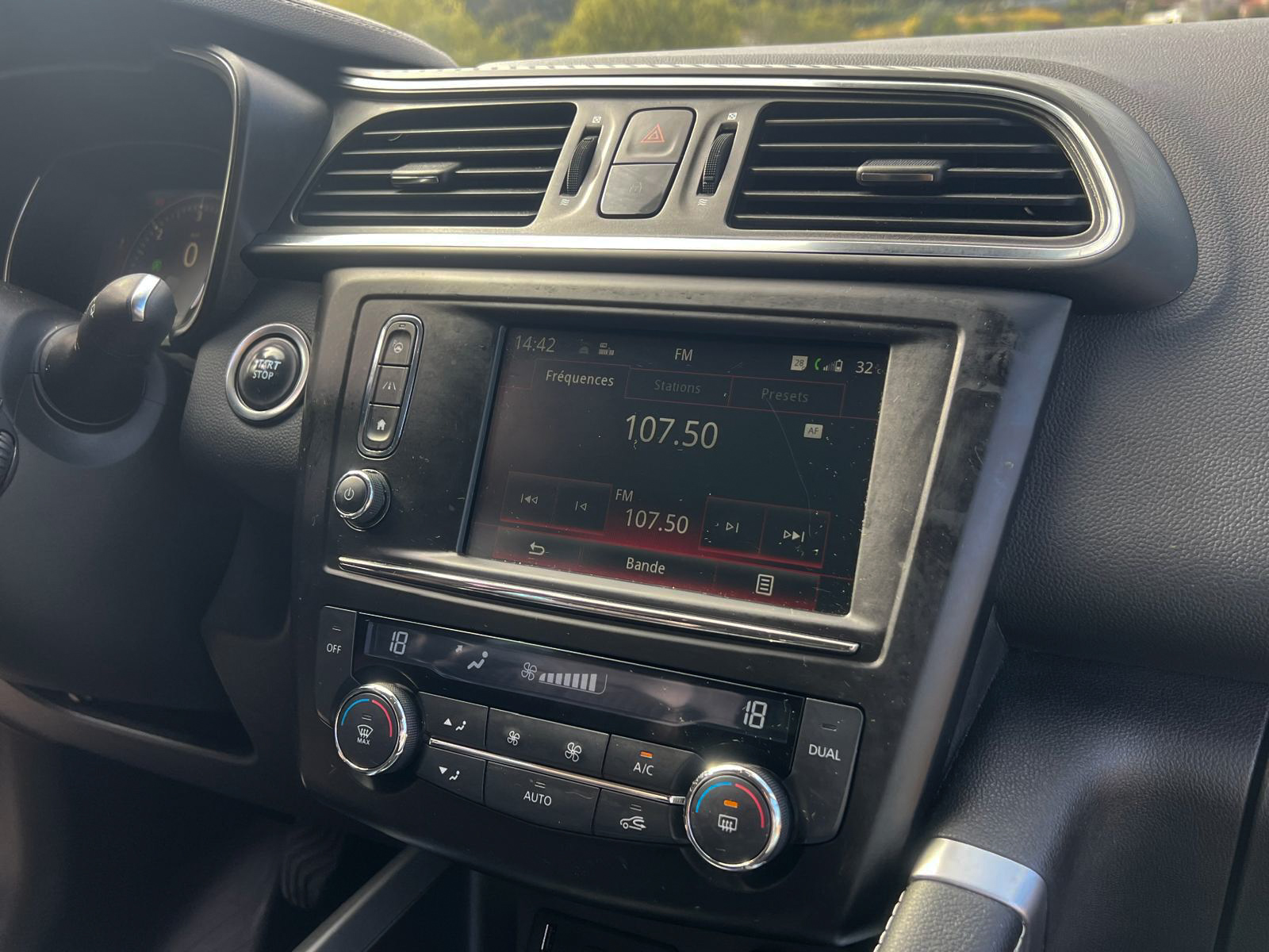 
								Renault Kadjar Bose Edition full									