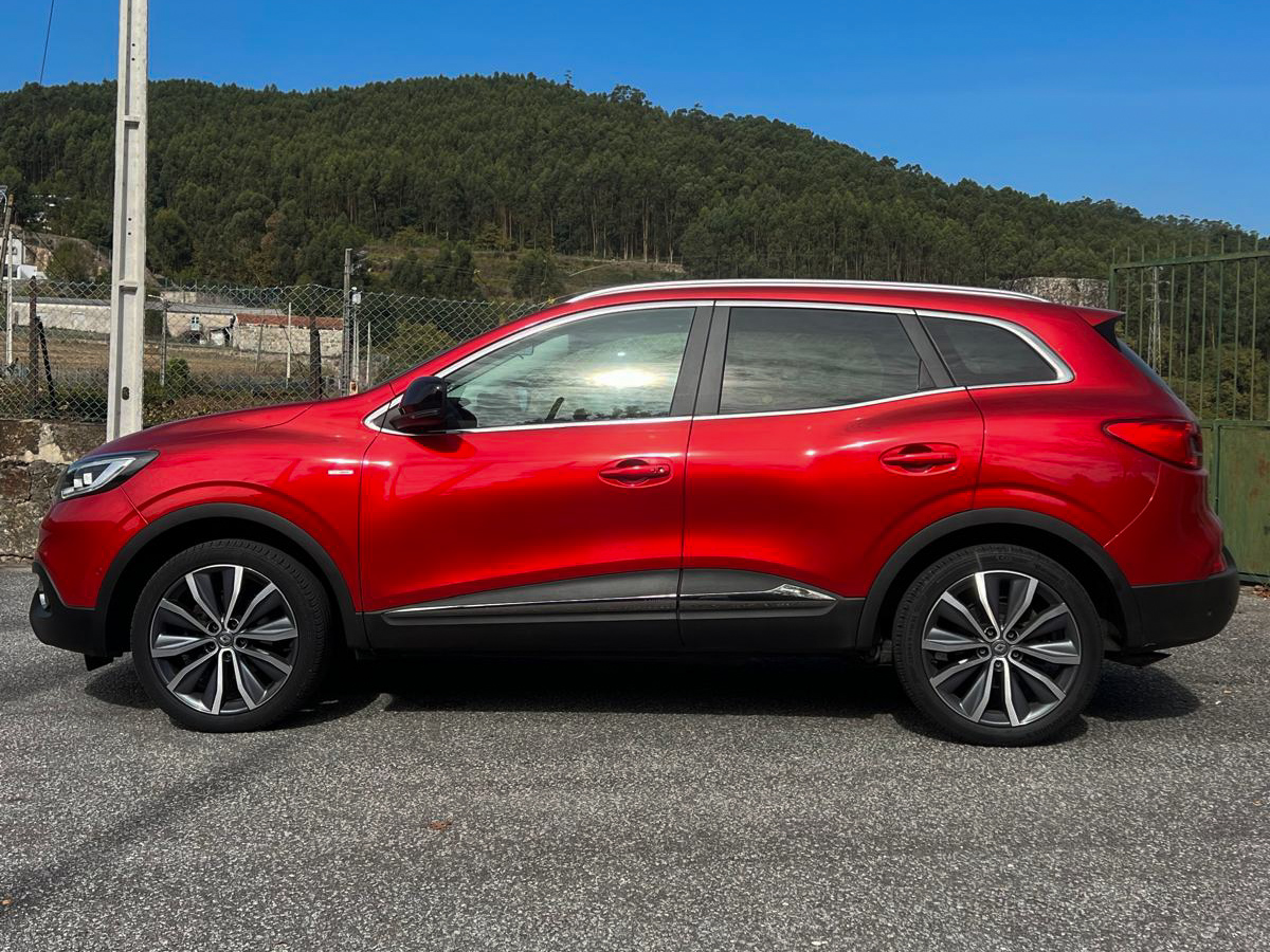 
								Renault Kadjar Bose Edition full									