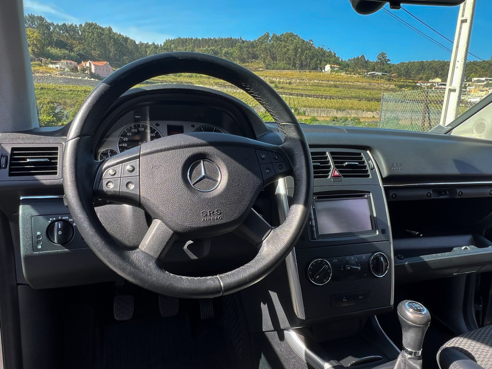 
								Mercedes B160 BlueEfficiency full									