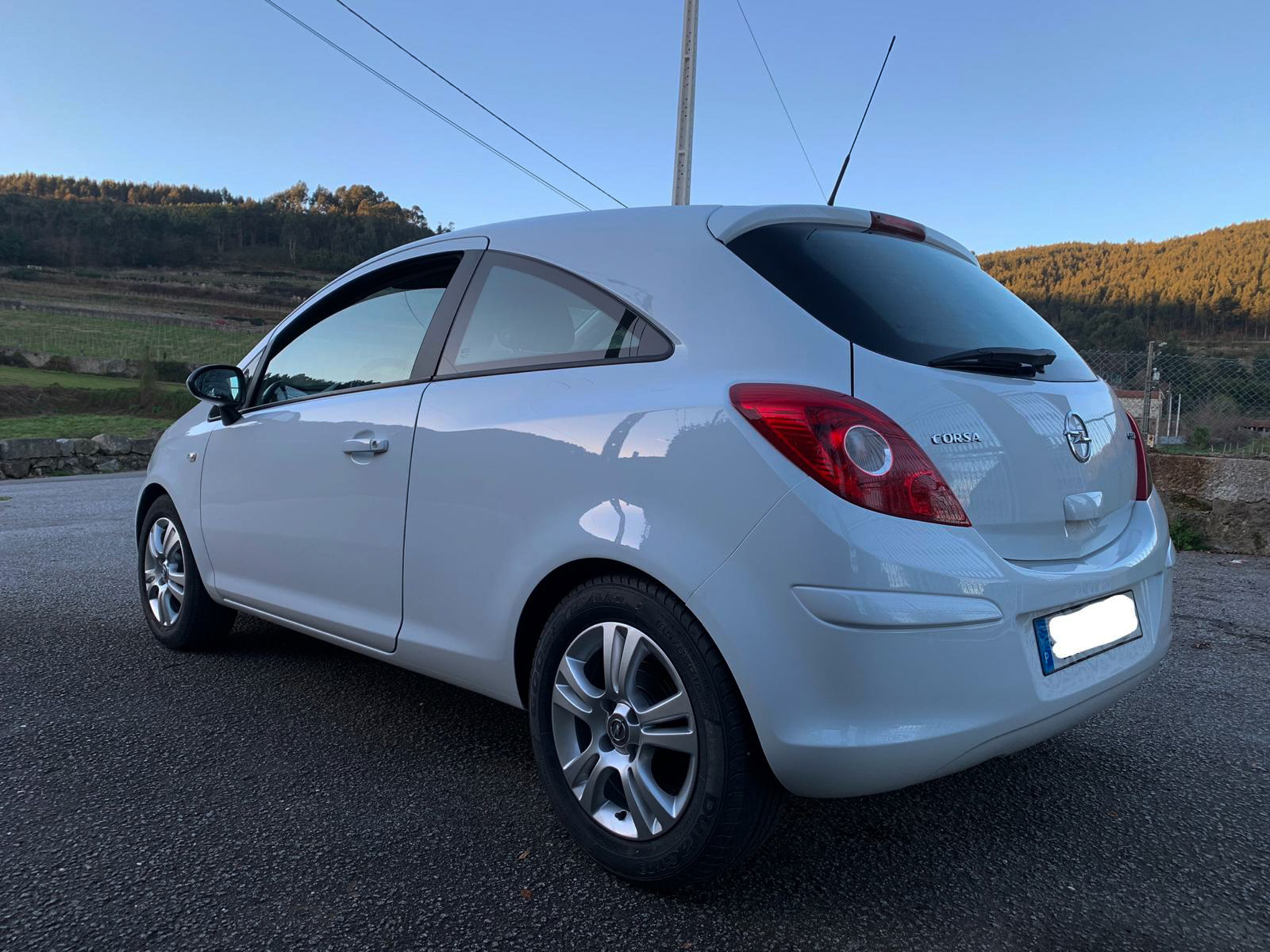 
Opel Corsa 1.3 Cdti Street Editon full									