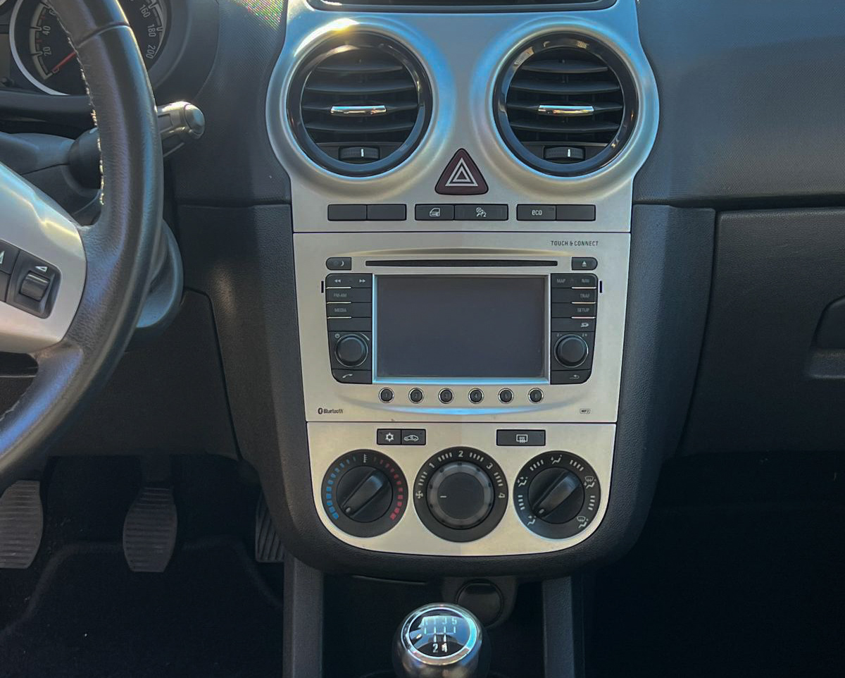 
Opel Corsa 1.3 Cdti Street Editon full									