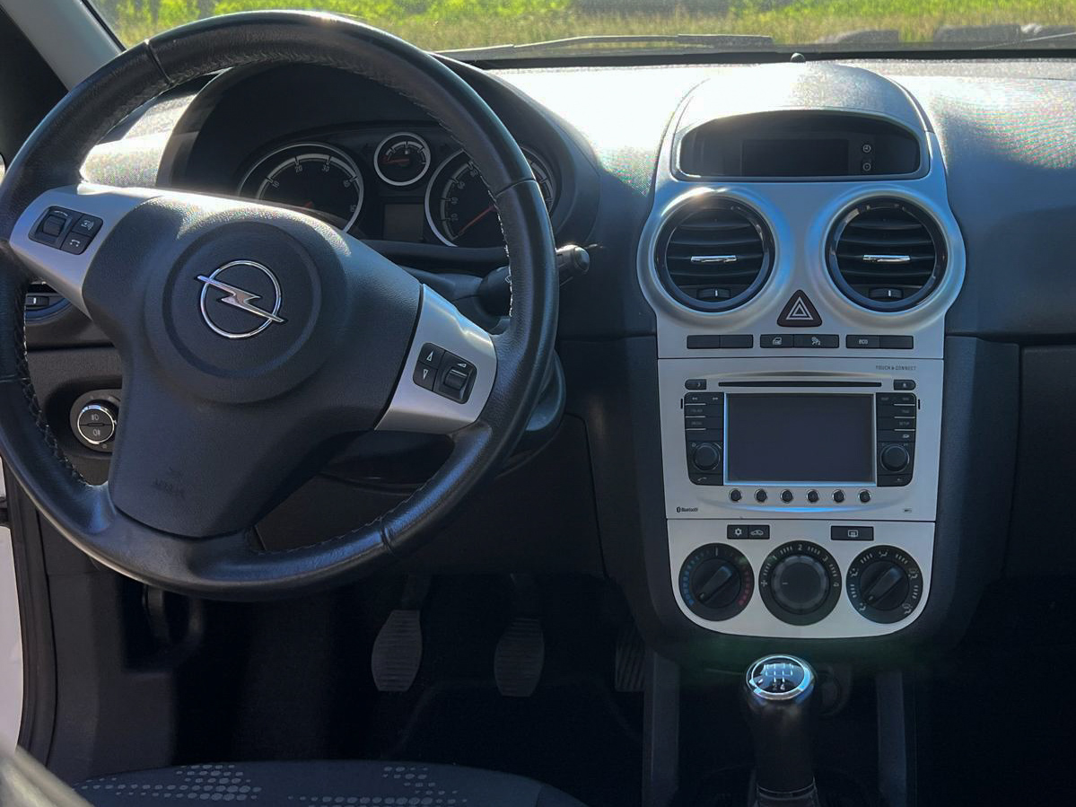 
Opel Corsa 1.3 Cdti Street Editon full									