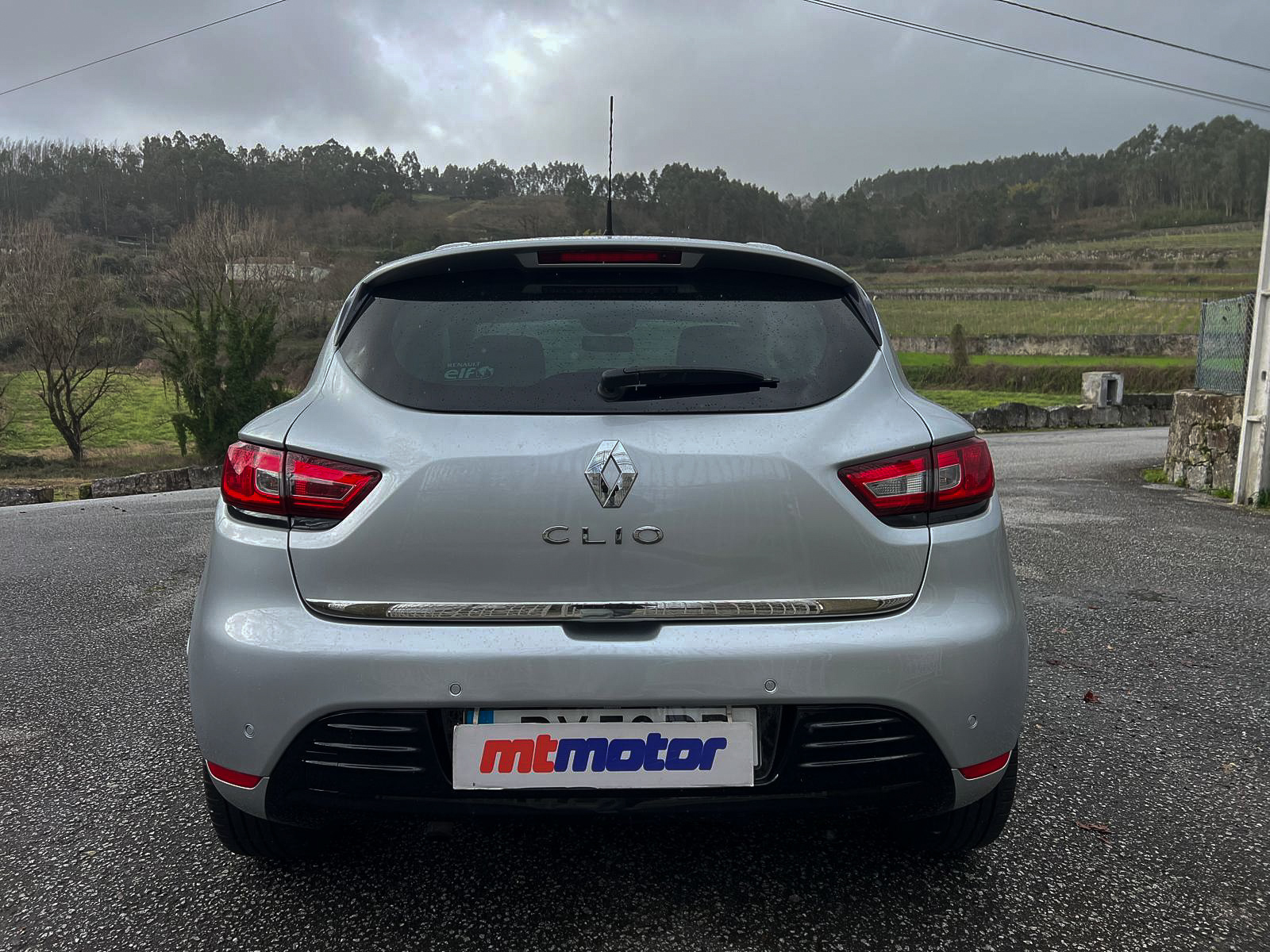 
Renault Clio 0.9 Tce Limited Edition full									
