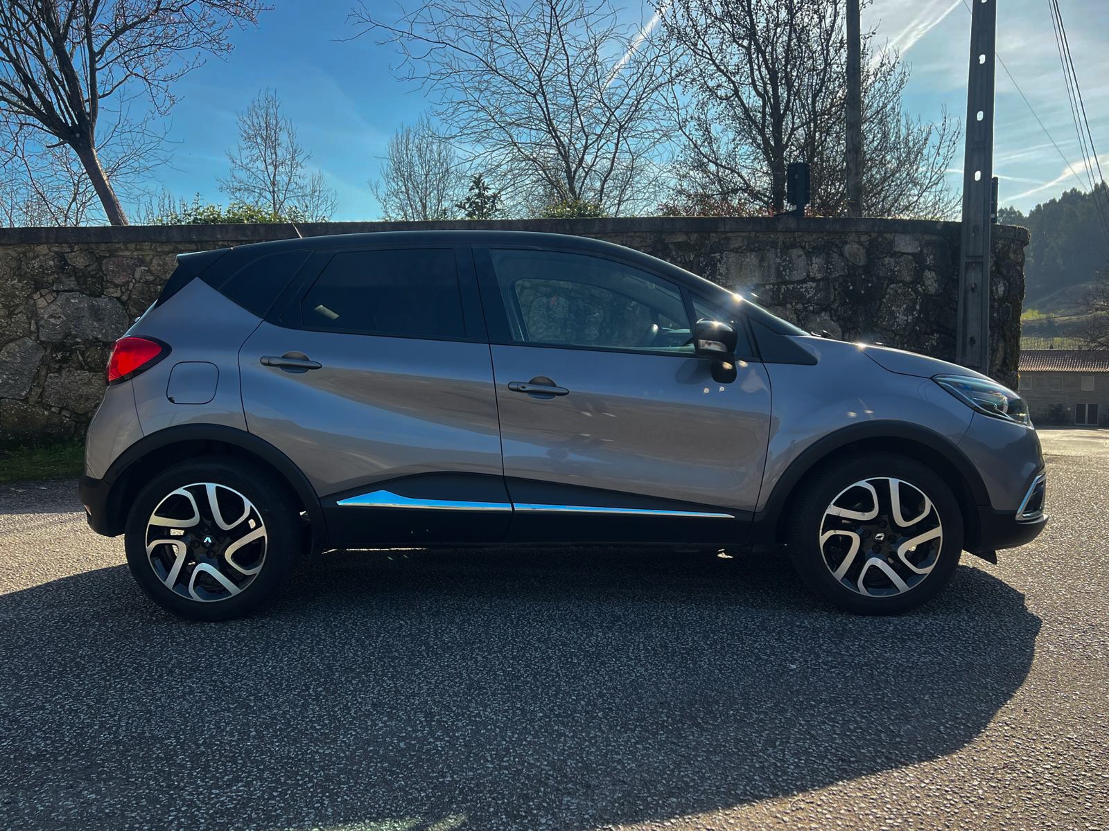 
Renault Captur 1.5 dCi full									