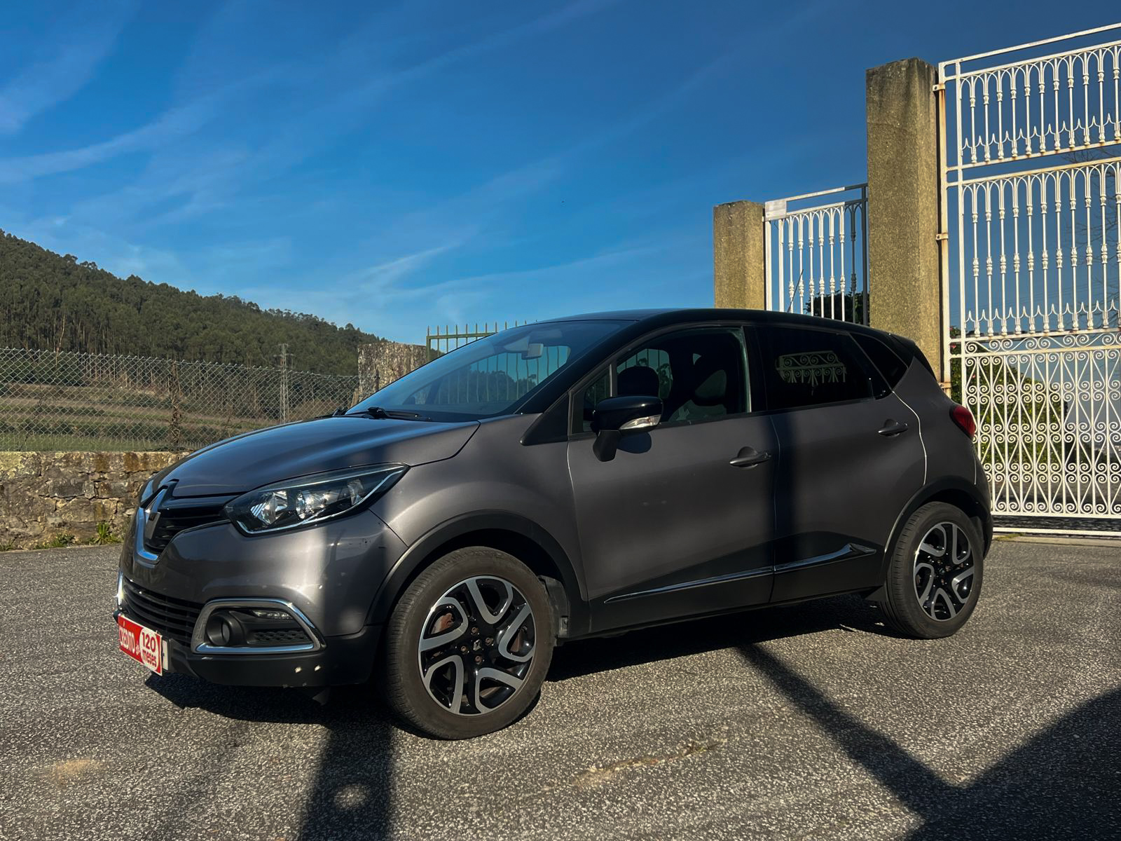 
Renault Captur 1.5 dCi full									
