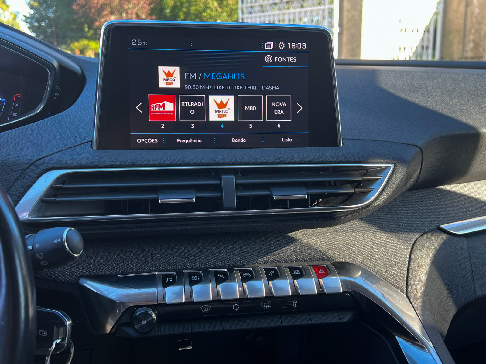 
Peugeot 3008 1.6 Allure Pack full									