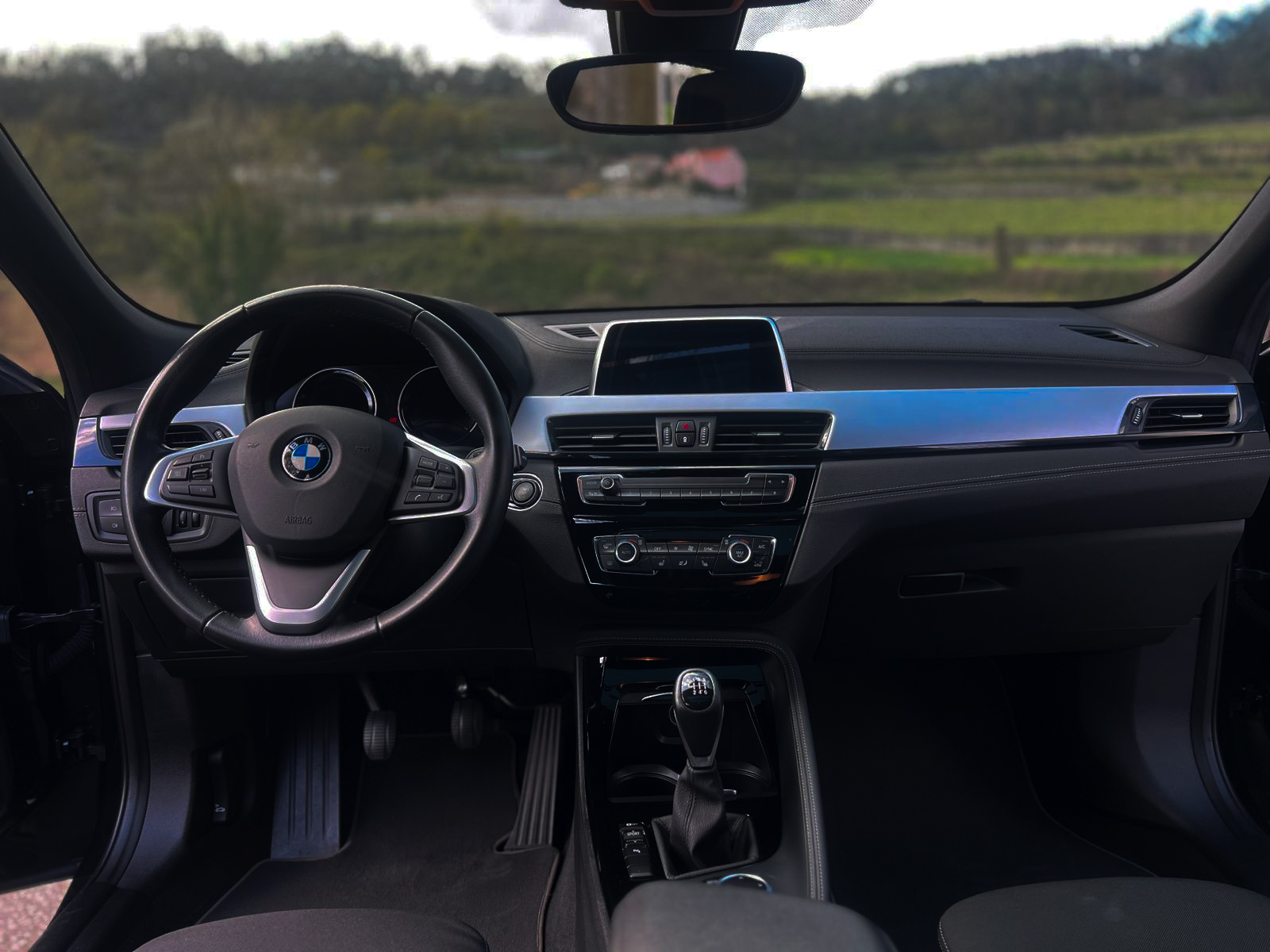 
BMW X2 sDrive16d full									