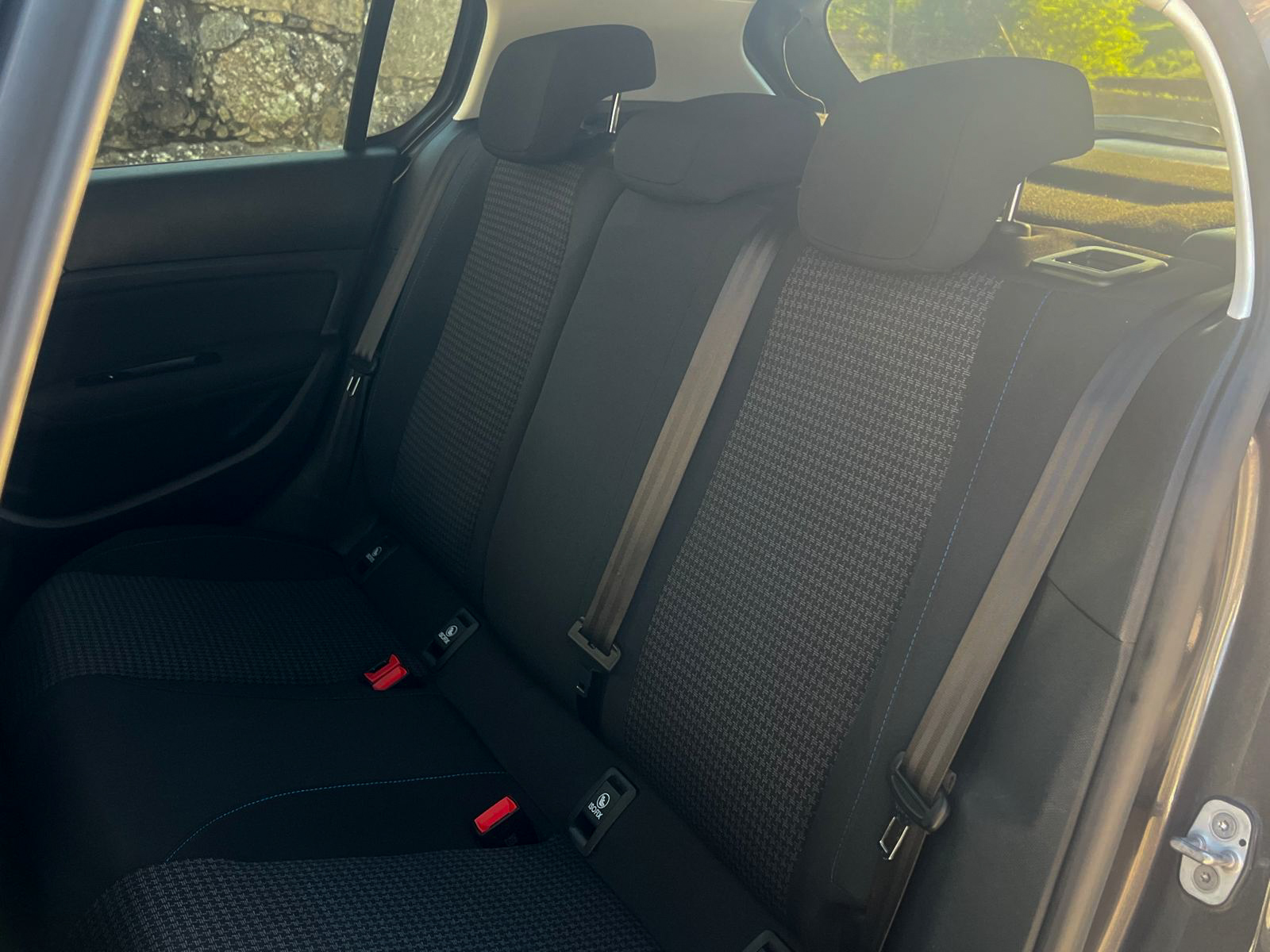 
Peugeot 308 1.5 e-HDi Style full									