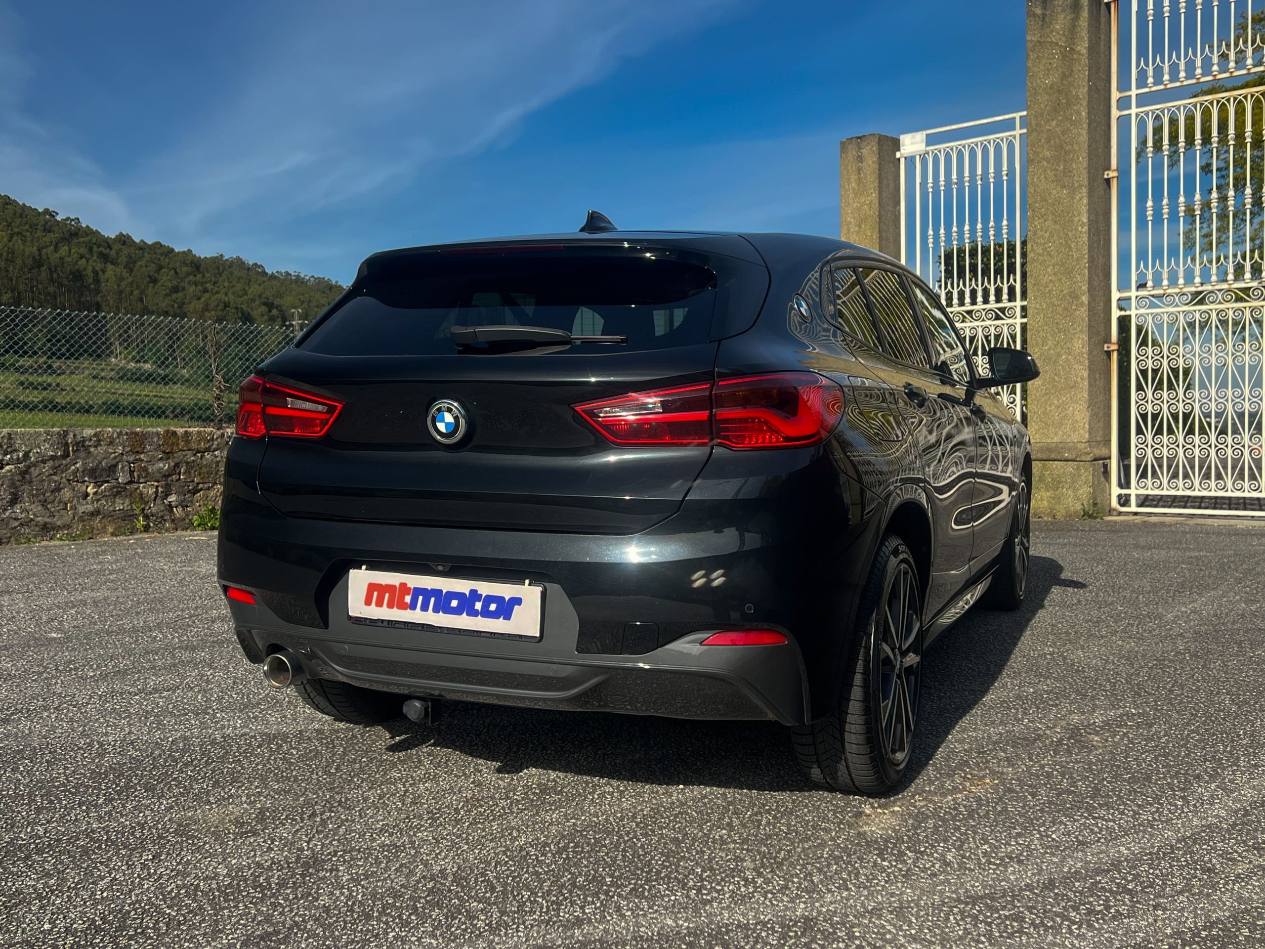 
BMW X2 sDrive16d Pack M full									