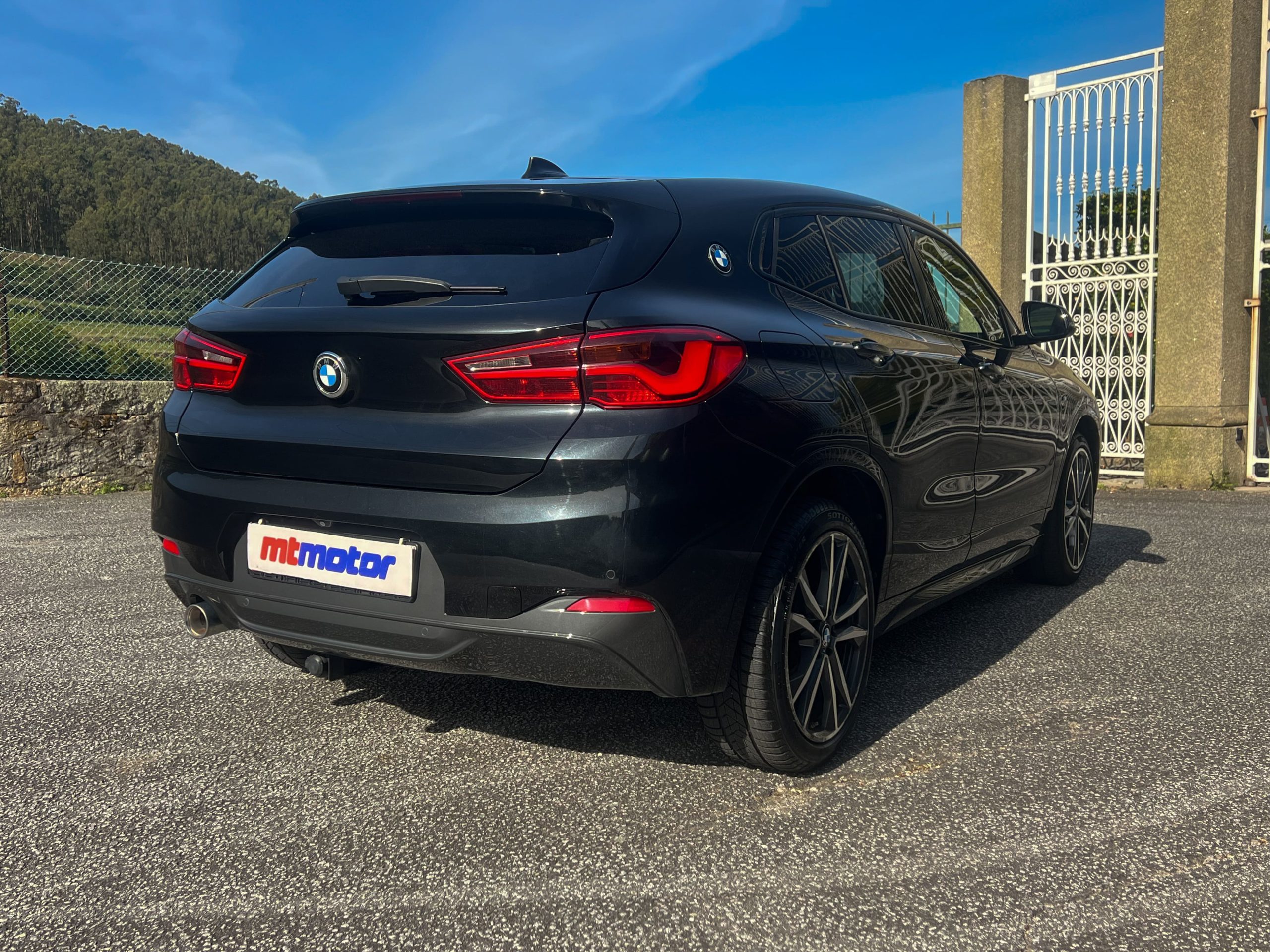 
BMW X2 sDrive16d Pack M full									