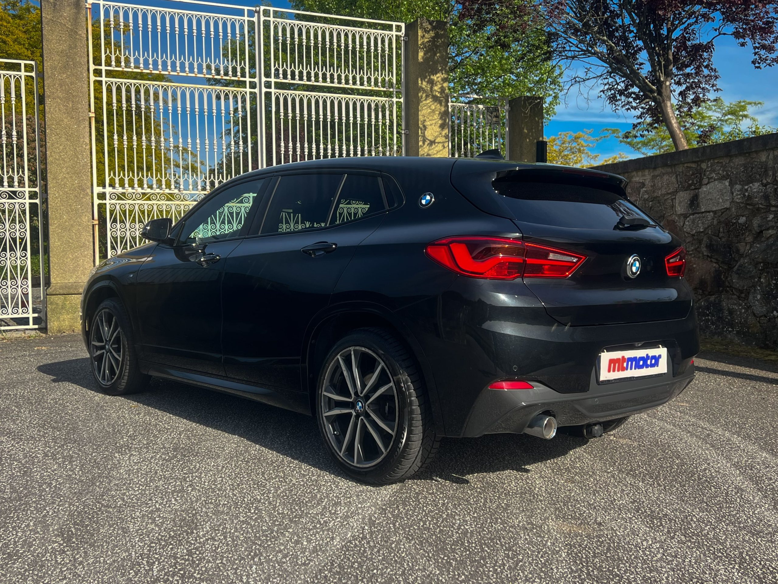 
BMW X2 sDrive16d Pack M full									