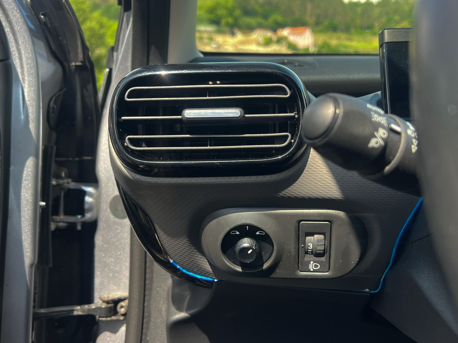 
Citroën C4 Cactus 1.6 Shine full									
