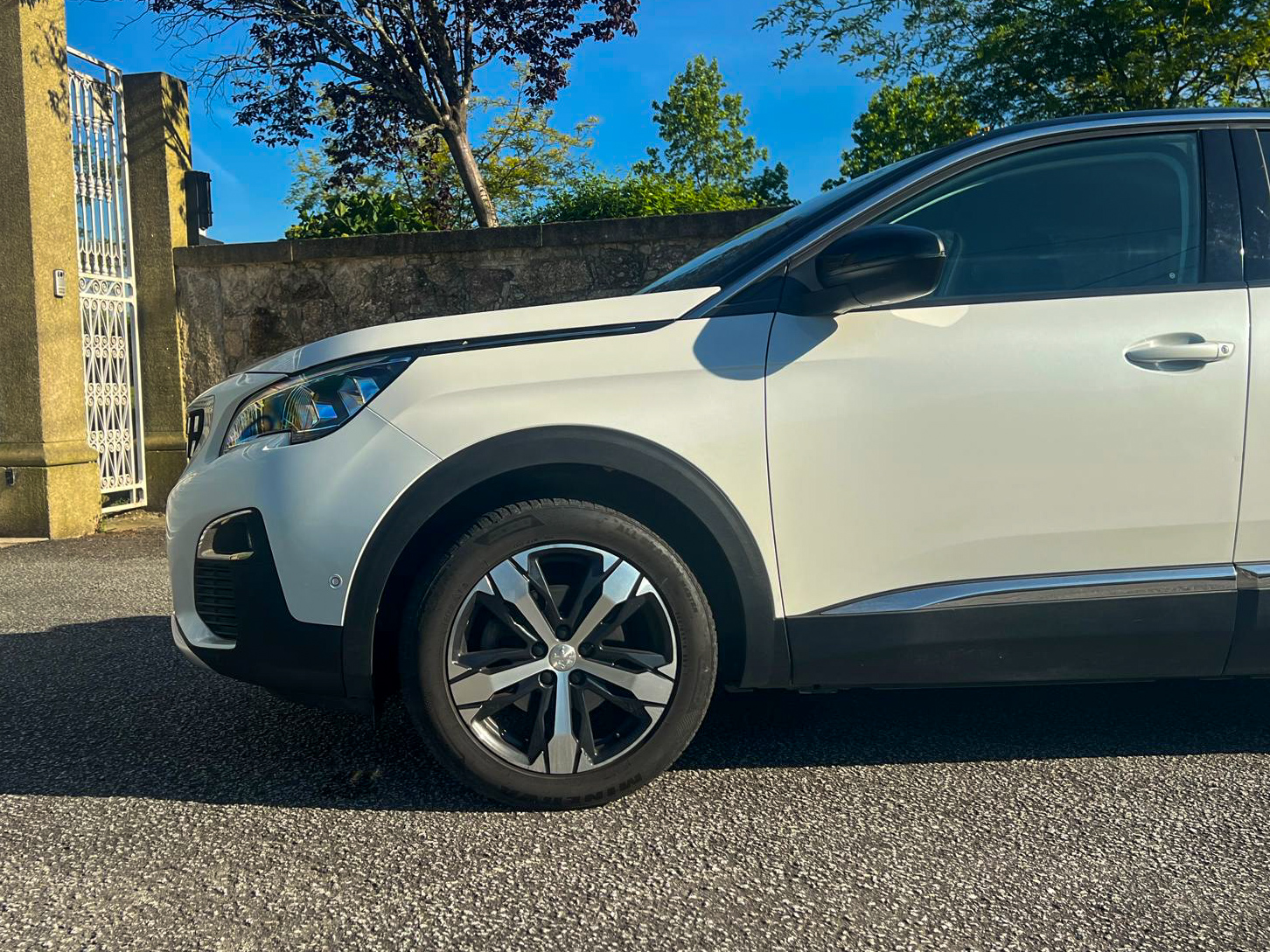 
Peugeot 3008 1.6 BlueHDi Allure full									