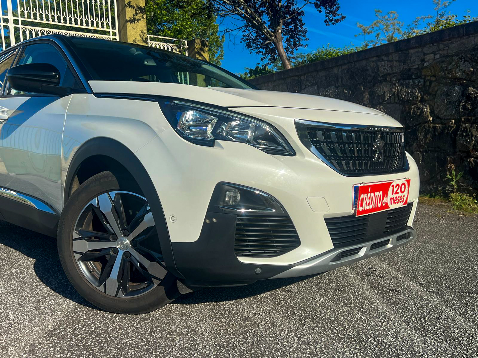
Peugeot 3008 1.6 BlueHDi Allure full									