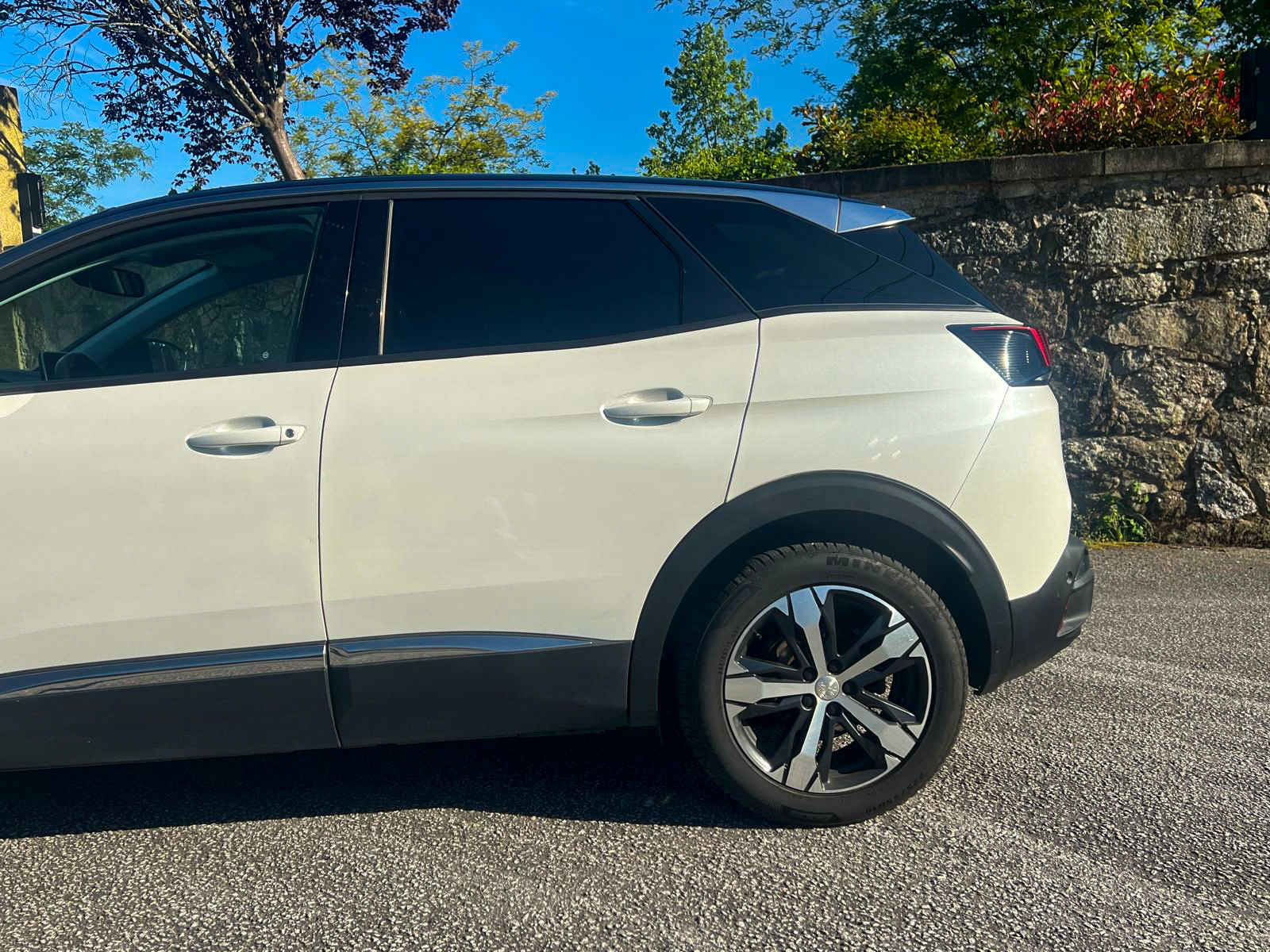 
Peugeot 3008 1.6 BlueHDi Allure full									